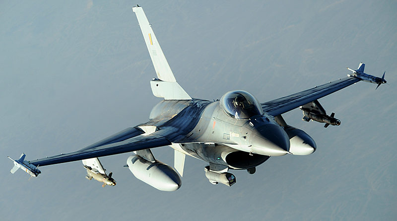 F-16 Falcon Fighter Jet
