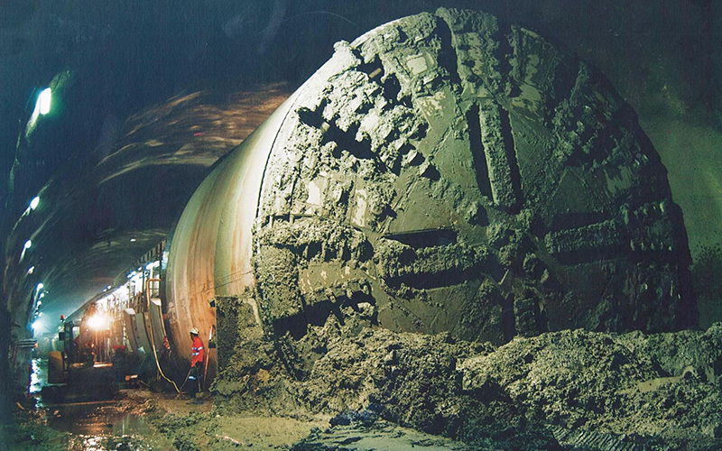 Tunnel-Boring-Machine.jpg
